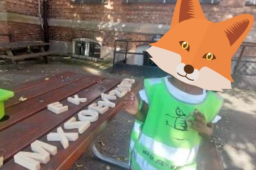 et leketøy i et rom